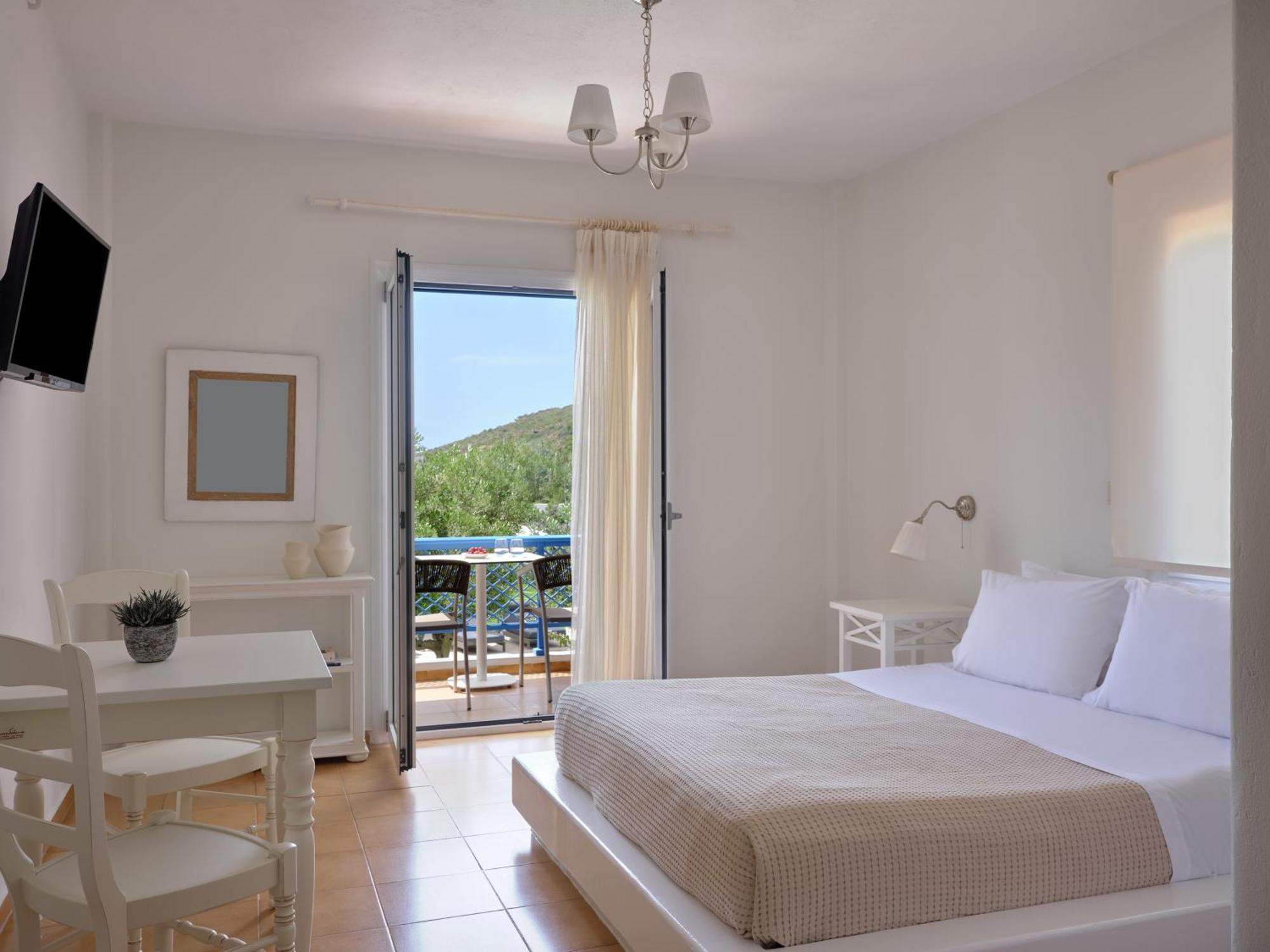 Aelia Apartment Áyios Pétros Екстериор снимка