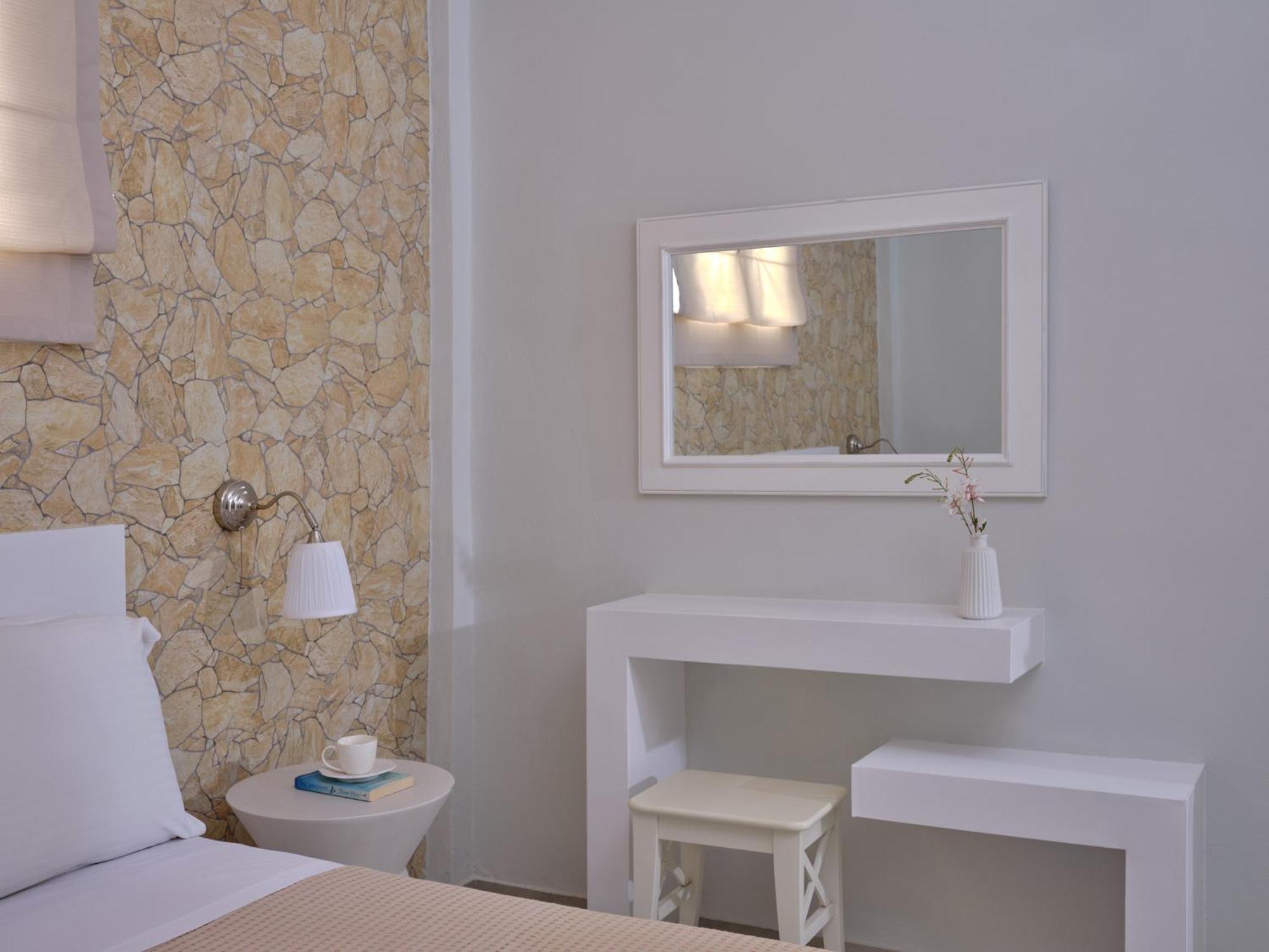 Aelia Apartment Áyios Pétros Екстериор снимка